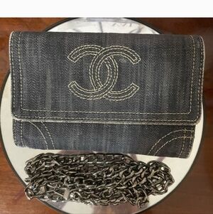 Chanel RARE  Denim Wallet With Unbranded Silvertone Chain WOC